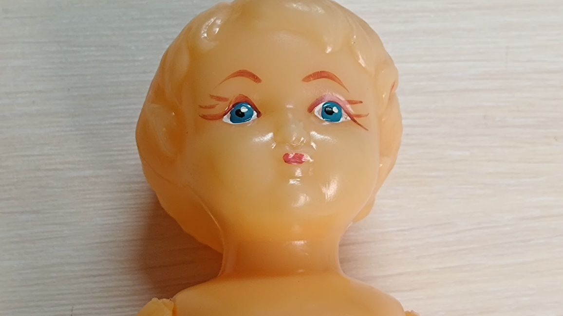 Lalka z czasów radzieckich ZSRR. Nowa. 28 cm