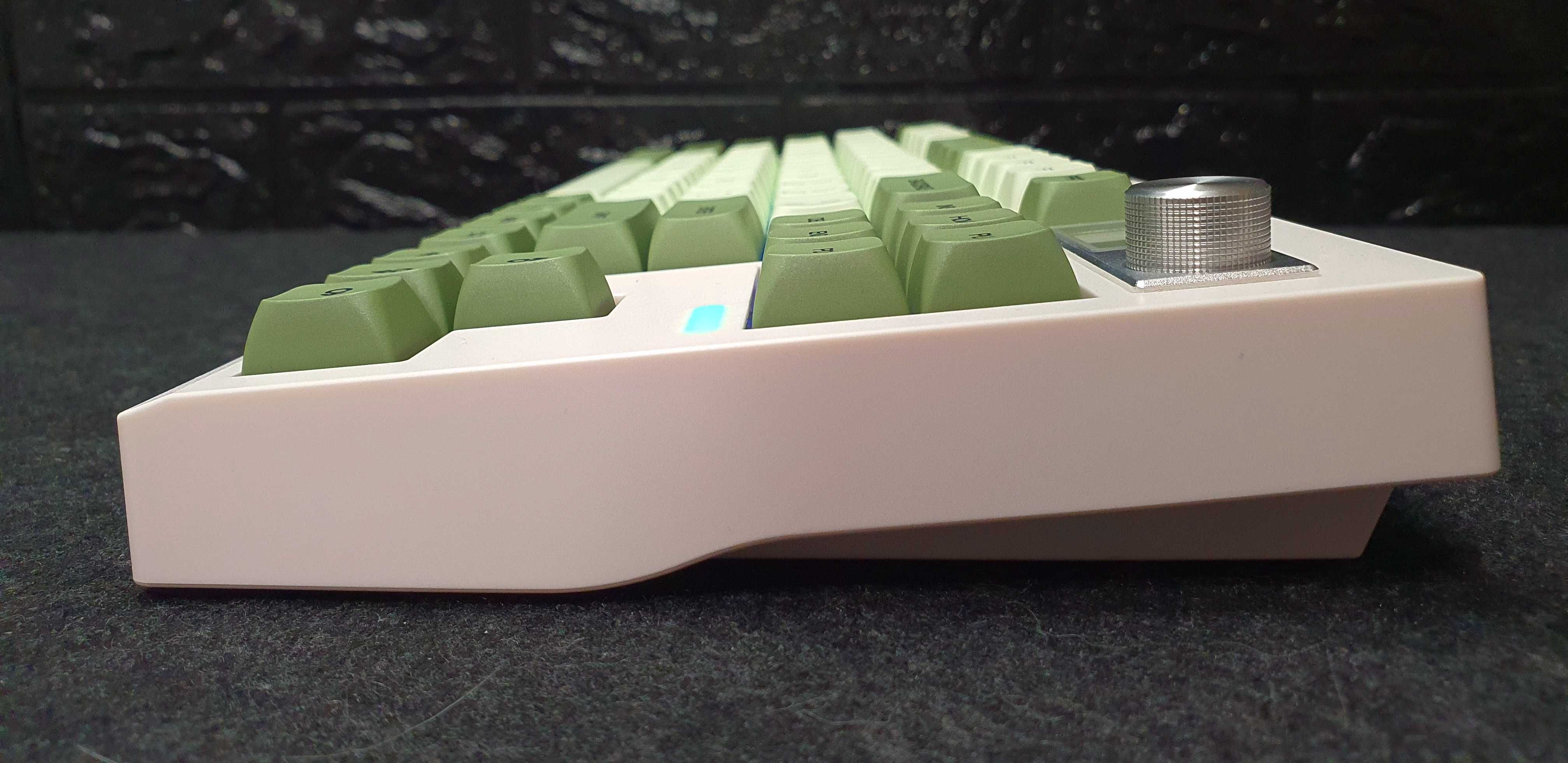 Кастомна механічна бездротова клавіатура GMK87  Akko V3 Pro Matcha