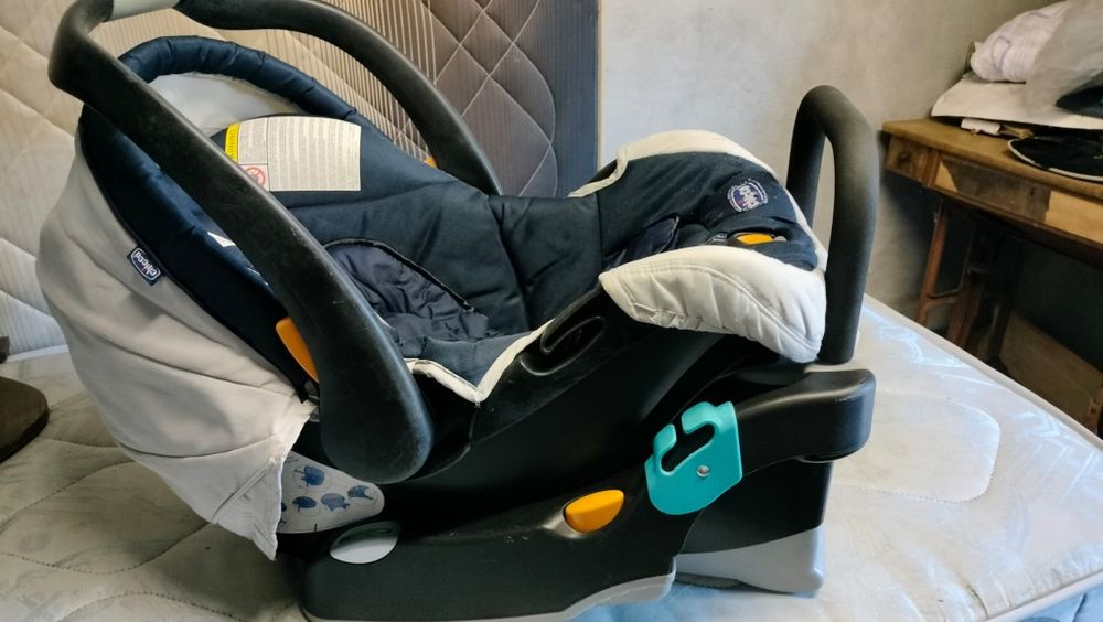 Carrinho de gémeos Chicco