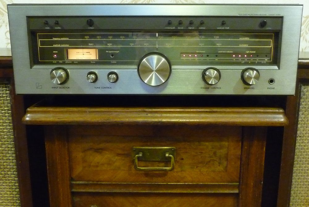 Винтажный ресивер - Legendary Audio Classics =LUXMAN model: R-1040=