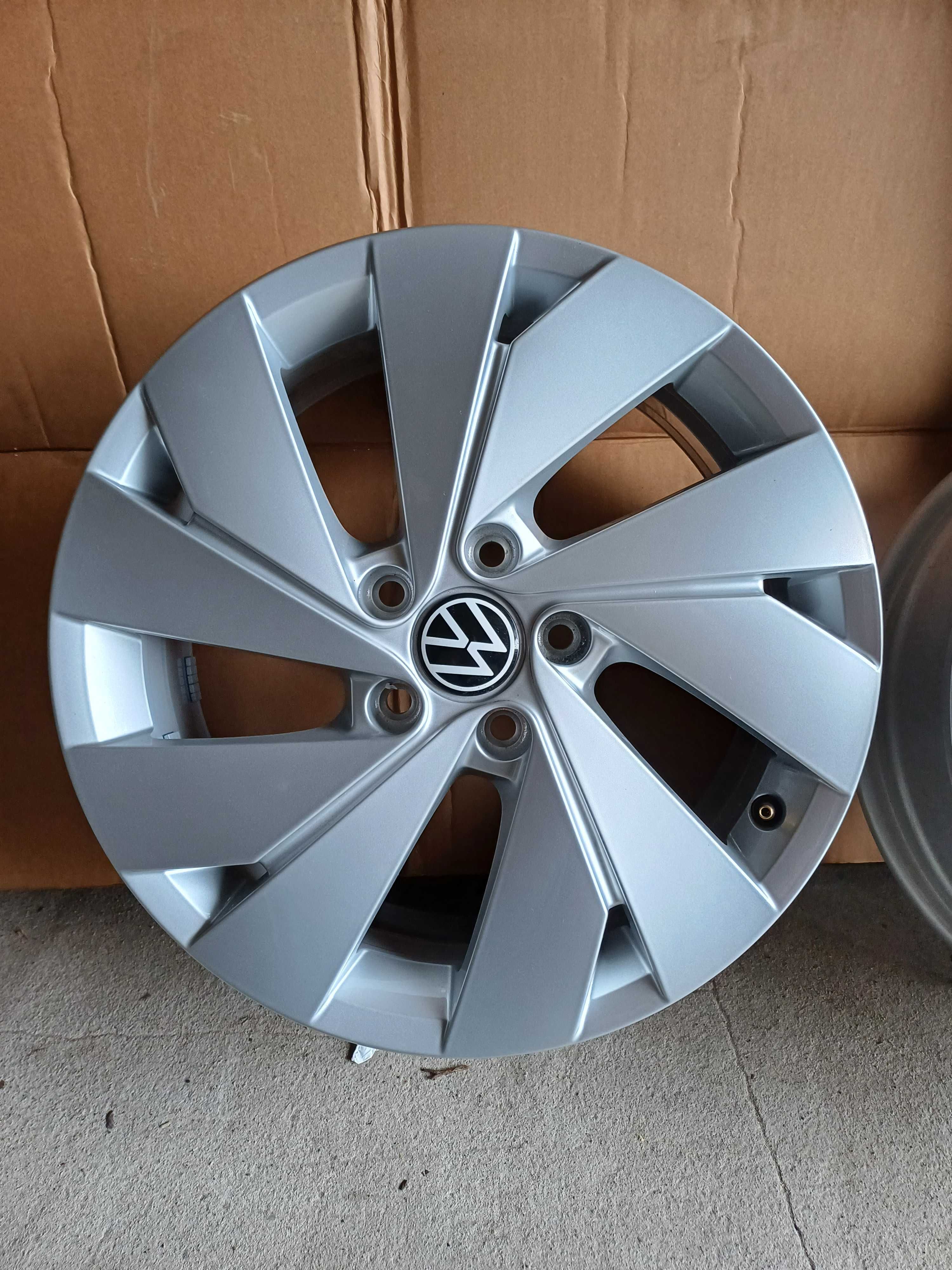 Oryginalne Felgi VOLKSWAGEN 17'' 6,5J ET46 5x112 NOWE Skoda Audi