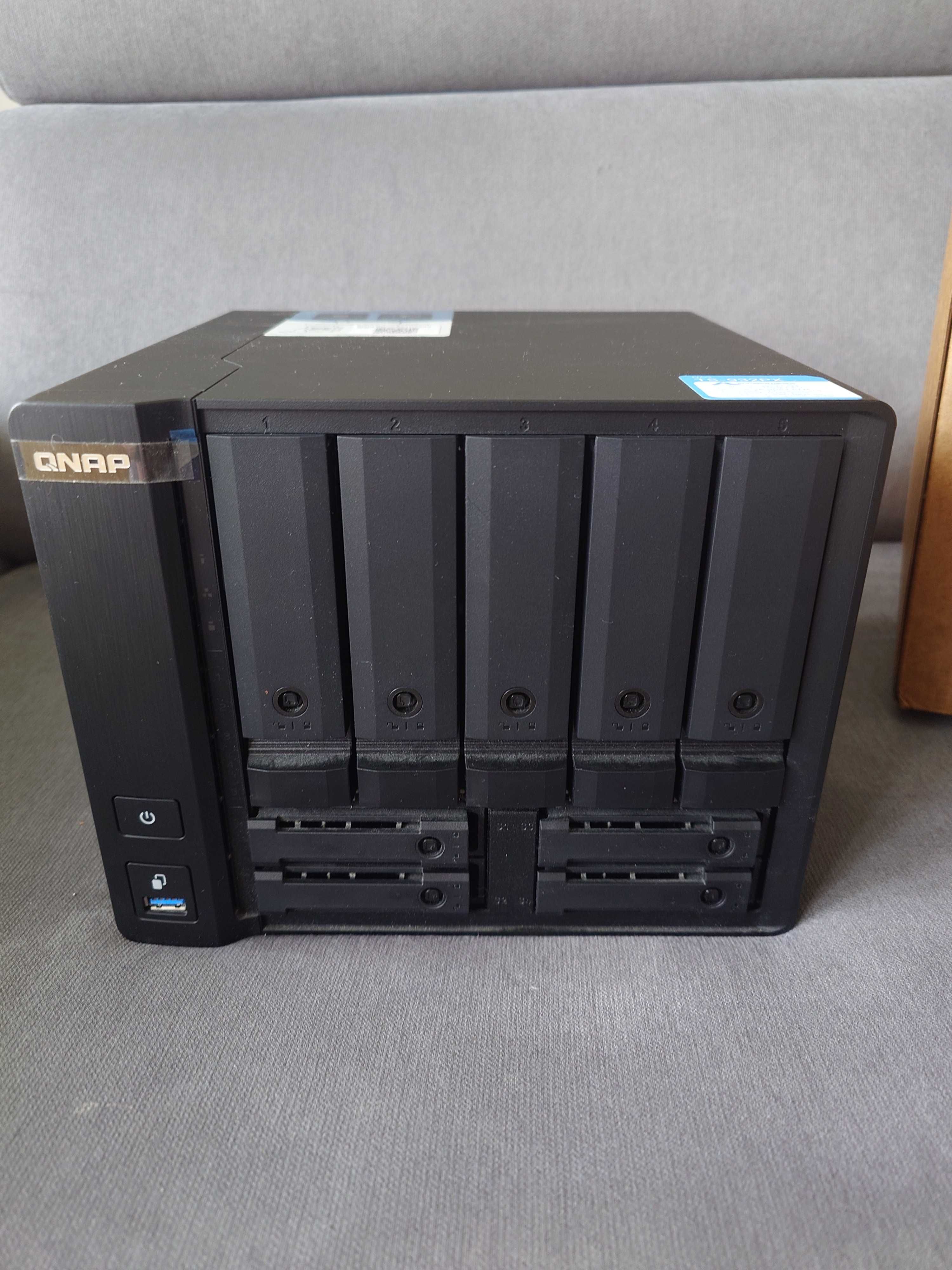Serwer plików QNAP TS-932PX 84TB HDD