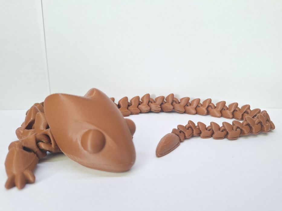 Іграшка дракон зроблений на 3д принтері