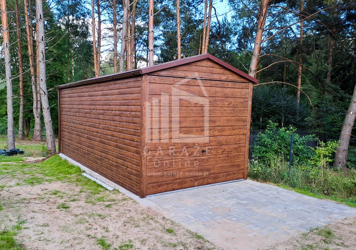 GARAŻ BLASZANY 3m x 6m dwuspad - Brama - ciemny orzech rynny ID409