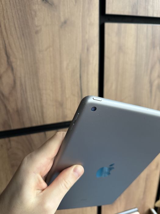 Apple iPad 5 128gb Wi-Fi