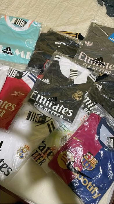 Nowa losowa koszulka piłkarska Mystery box