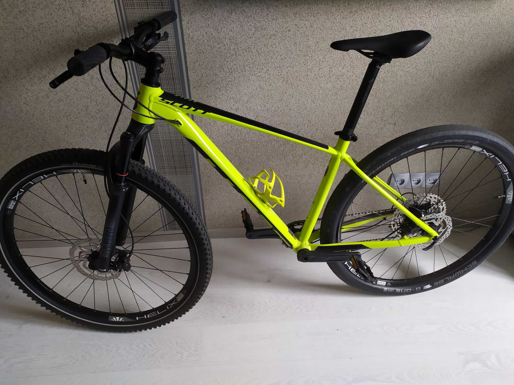 Scott Scale 960  новый