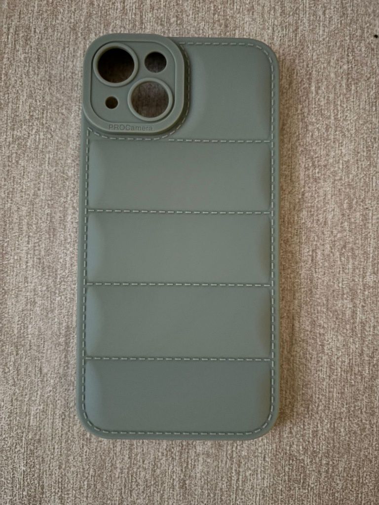 Pack de 3 capas Iphone 14/13 Novas - 10€