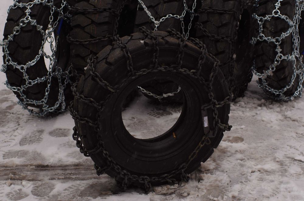 Цепи на погрузчик 7.00-12. Антибукс, антиснег, противоскольжения.