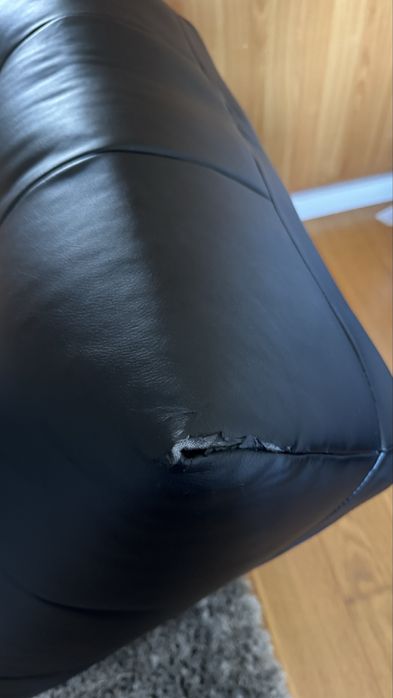 Cadeira chaise longue em pele