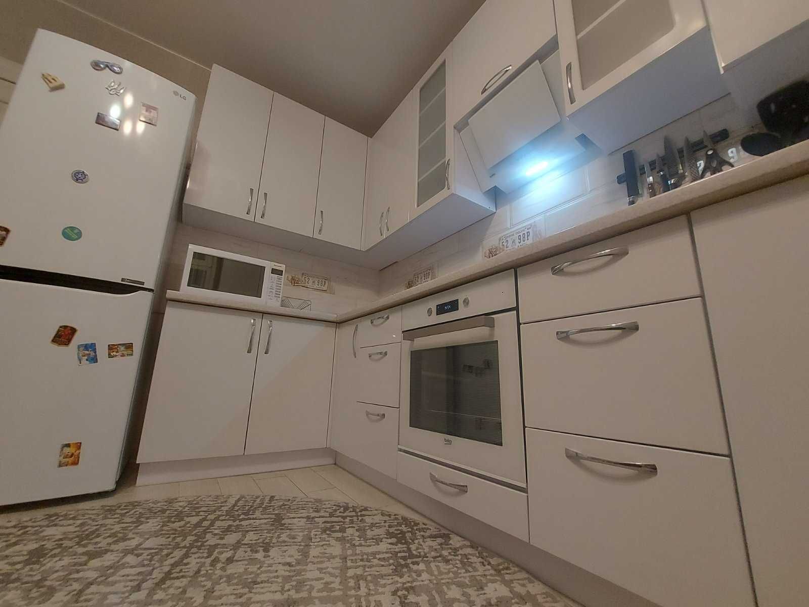 Продаж 1к квартири з ремонтом Рауш Озерна SL