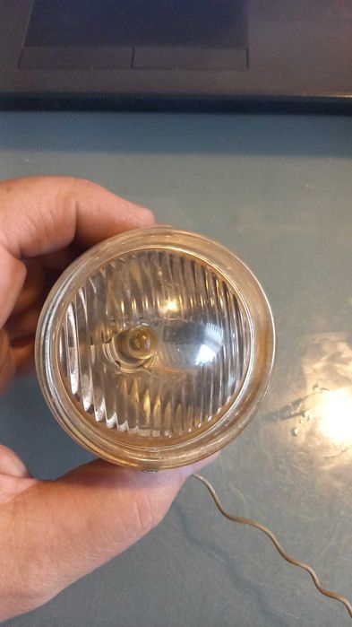 Stara lampa do roweru Superlux.