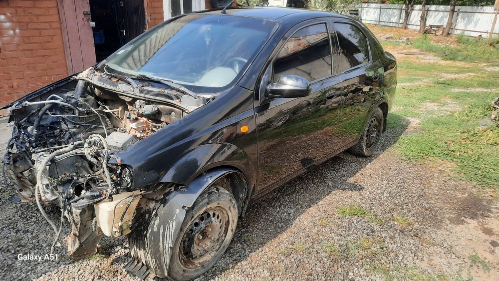 Chevrolet aveo ls кузовні деталі Chevrolet aveo ls кузовні деталі