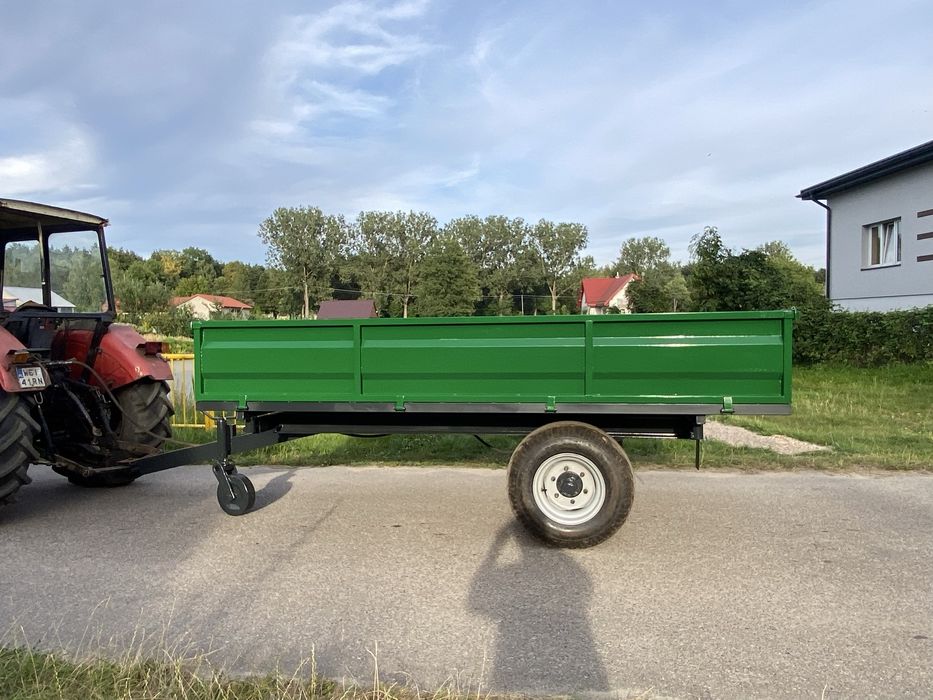 Przyczepa wywrotka jednoosiowa przyczepa dwukółka kiper 3 strony