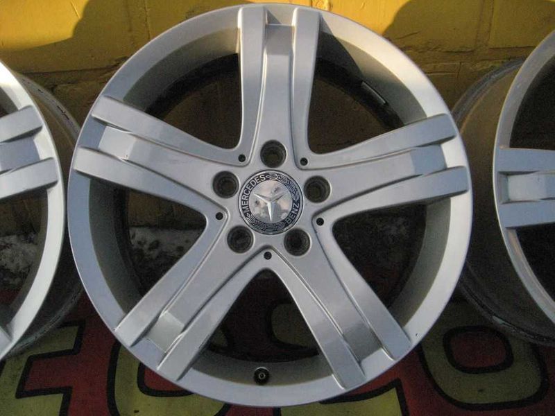 Mercedes R17 7.5J 5X112 ET47.5 Dia 66.6 Привезені з Німеччини