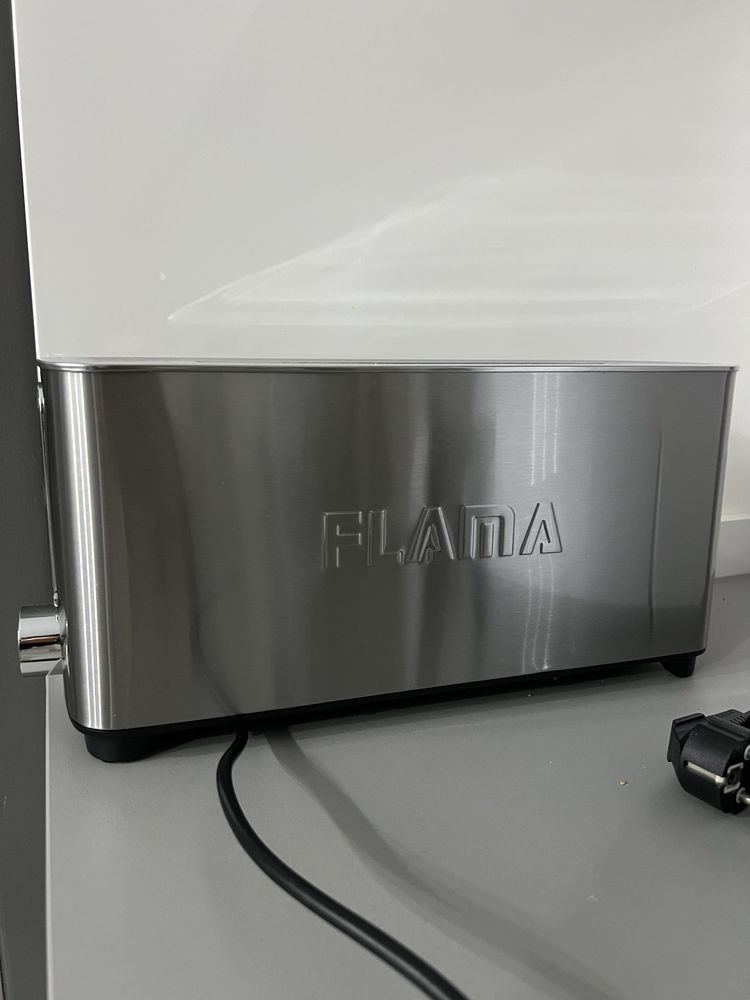 Torradeira FLAMA 969FL (1400 W)