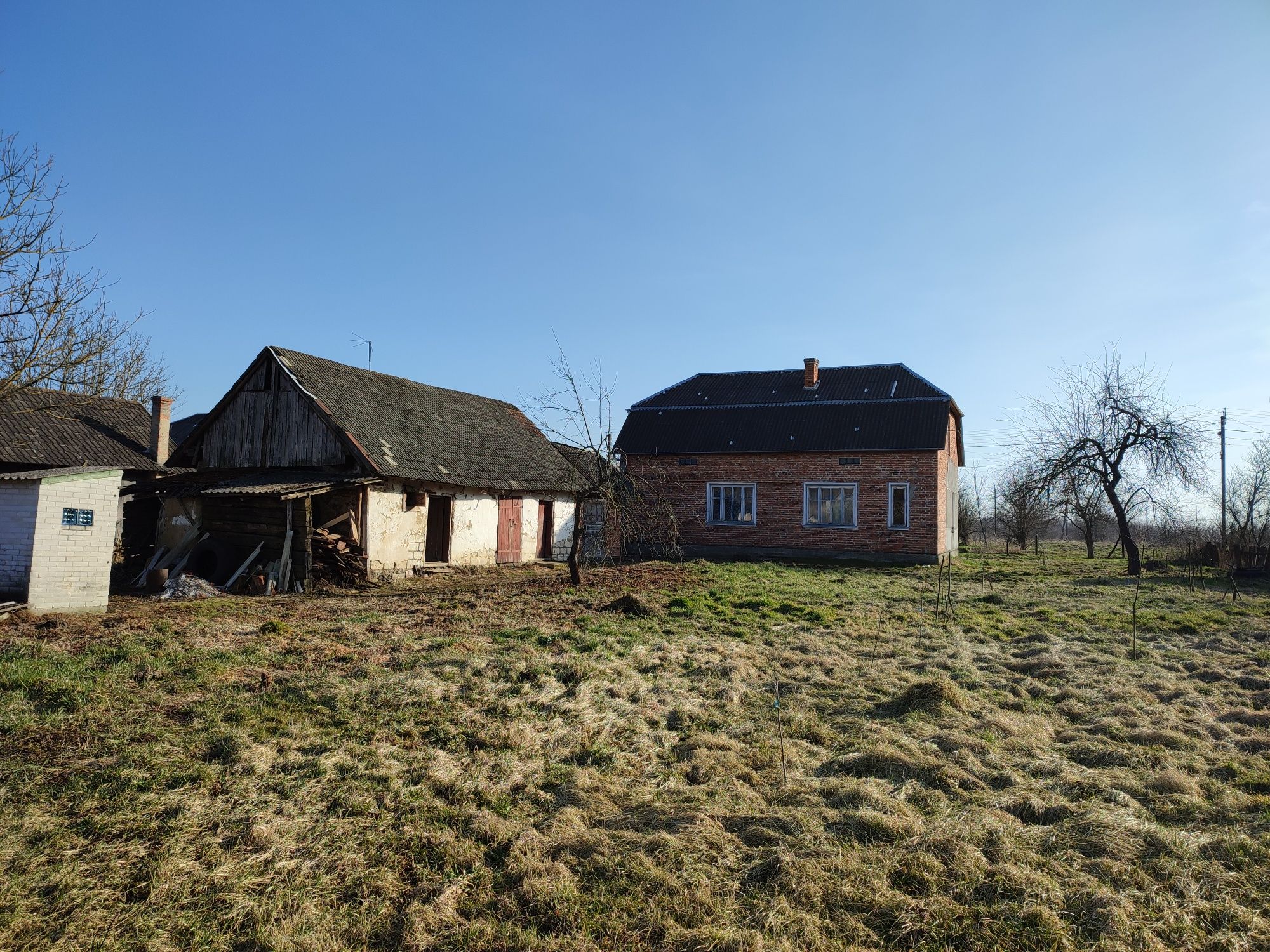 Продаж будинку біля Дністра