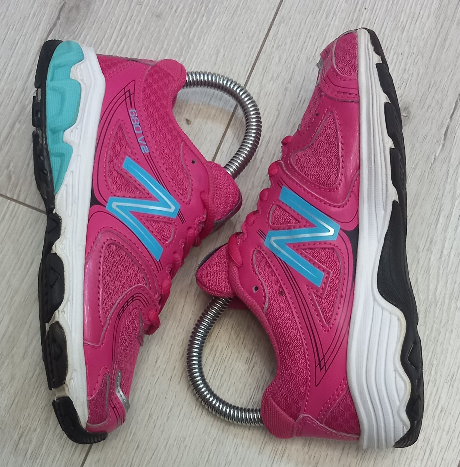 Кросівки New Balance 680v. Оригінал. 32р.