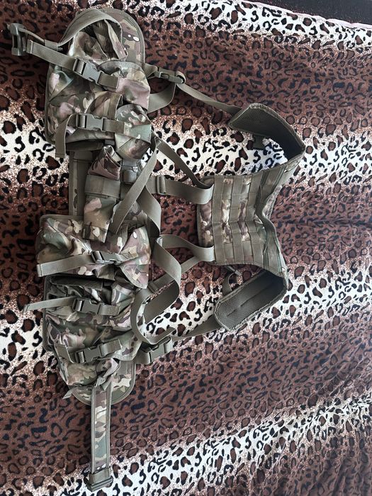 Продам жилет-розгрузка