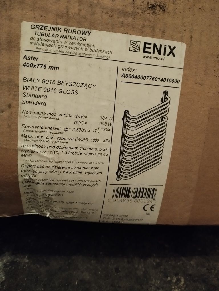 Grzejnik enix aster 400x776 łazienkowy