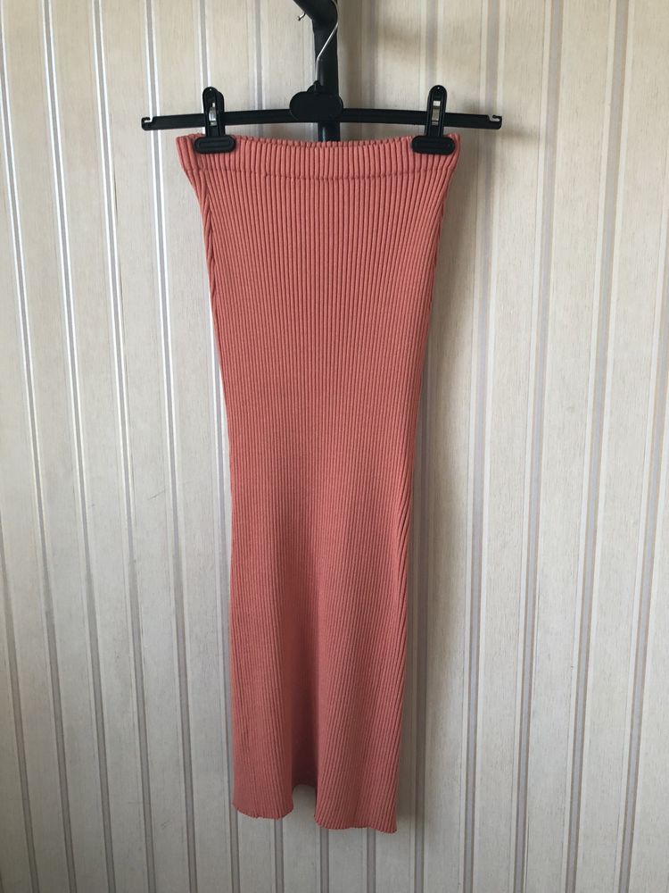 Zara rezerved юбка трикоиажная размер S
