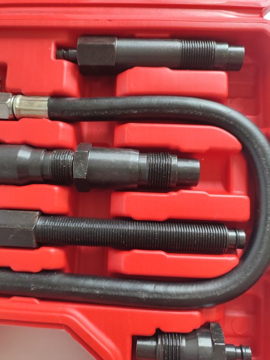 Компрессометр для дизельных двигателей INTERTOOL AT- 4003