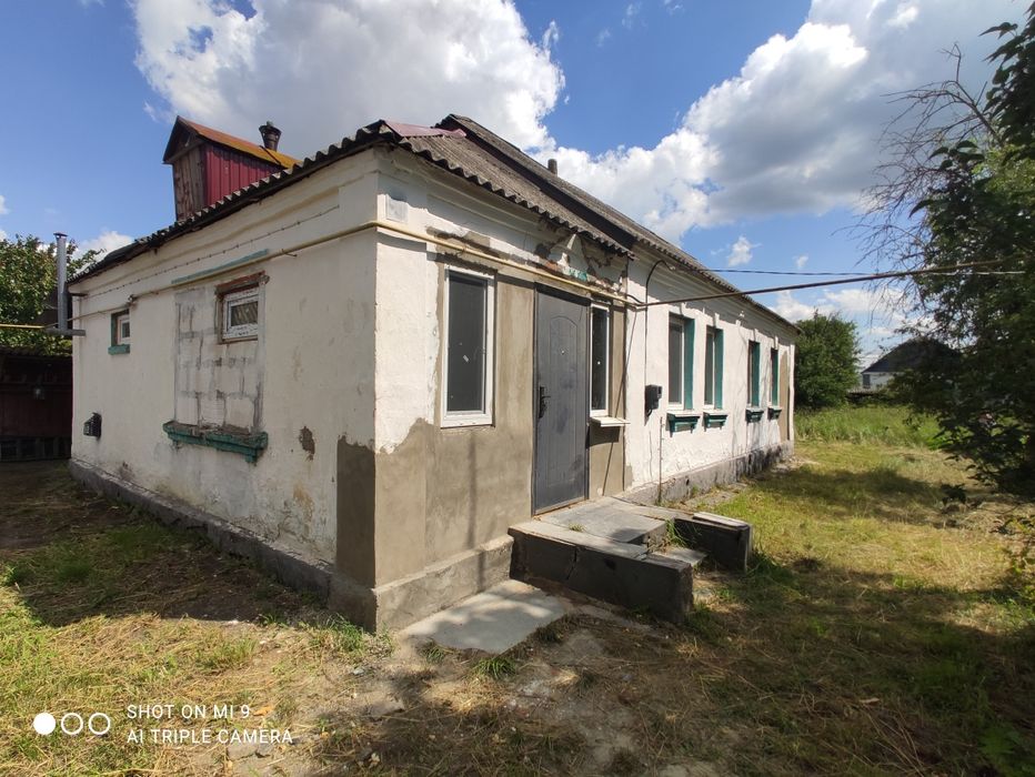 Продається будинок в с. Кочерів .