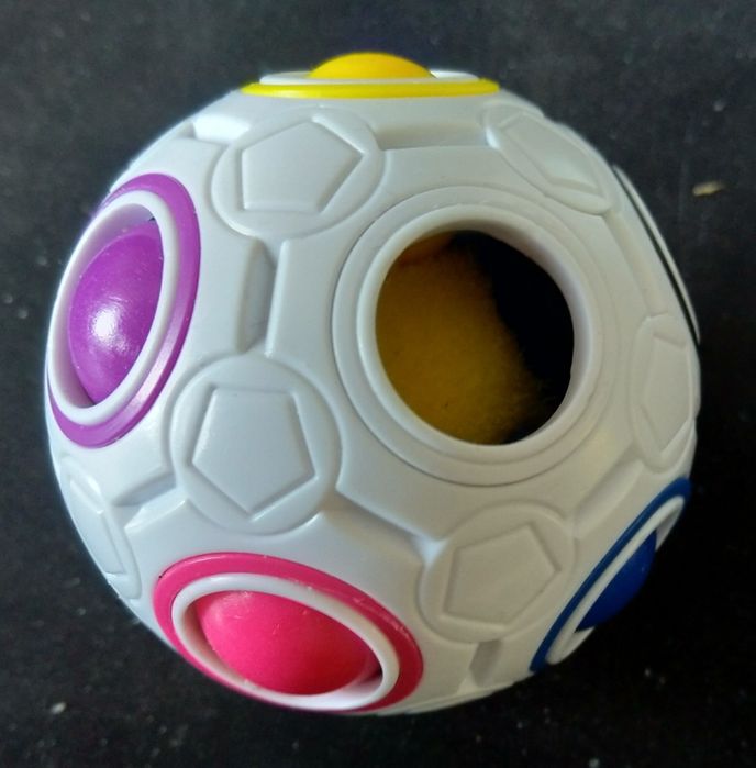 Zabawka antystresowa kula