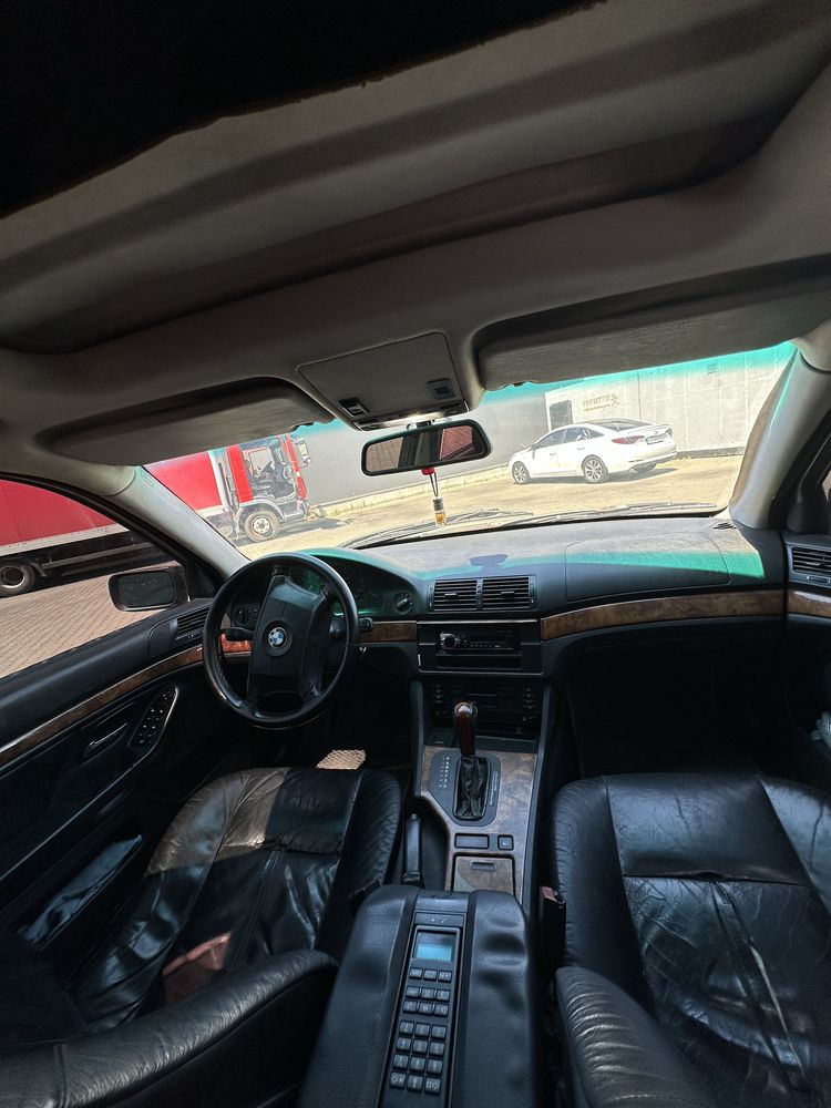 BMW E39 2.5 дизель Автомат