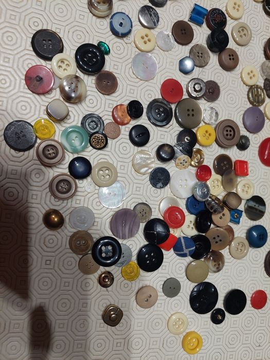 Botões antigos muitos