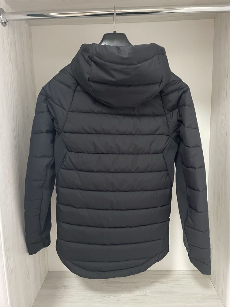 Куртка вітровка Nike xs-s