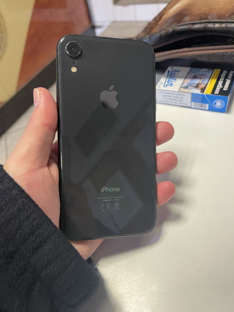 Apple Iphone XR preto, como novo
