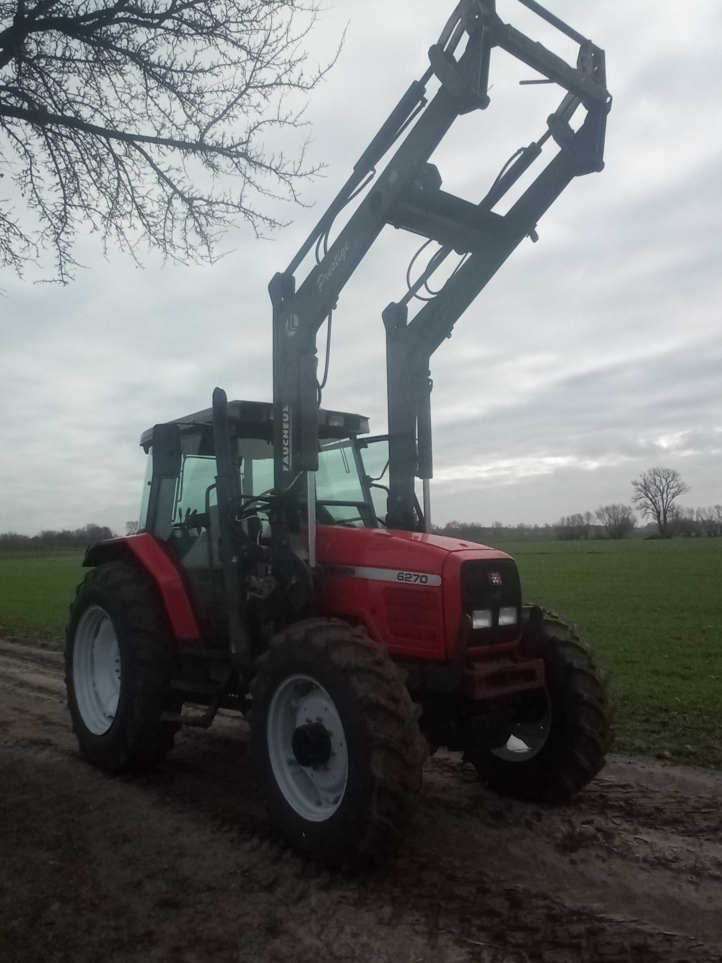 Massey Ferguson 6270