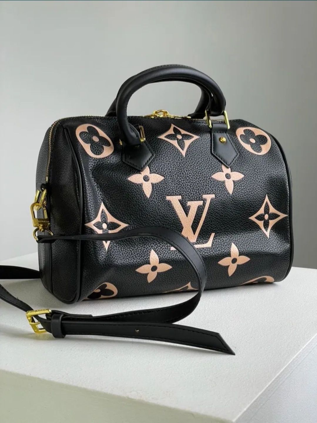 Luxusowa torebka damska Louis Vuitton