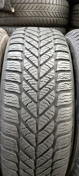 Debica 195 65 r15 4шт 2шт зимові шини б'у резина гума з Європи
