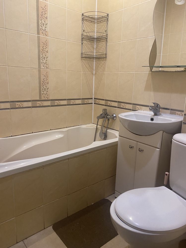 Здам 1 к.кв м.Лівобережна-10 хв.Березняки.вул.Бучми