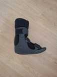 But ortopedyczny firmy Braceid tozmiar L  stopa 42 - 43