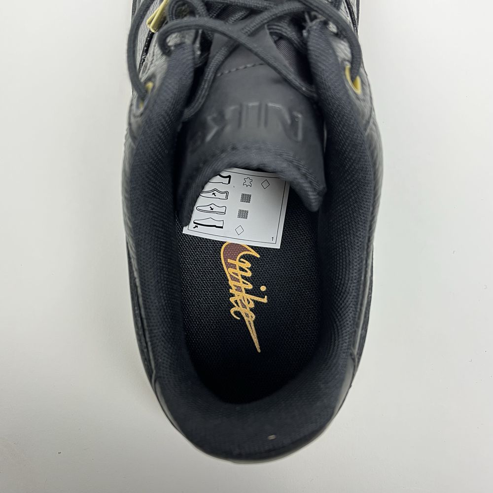 ОРИГІНАЛ зимові кросівки Nike AIR FORCE 1 LUXE DB4109-001 теплі демі