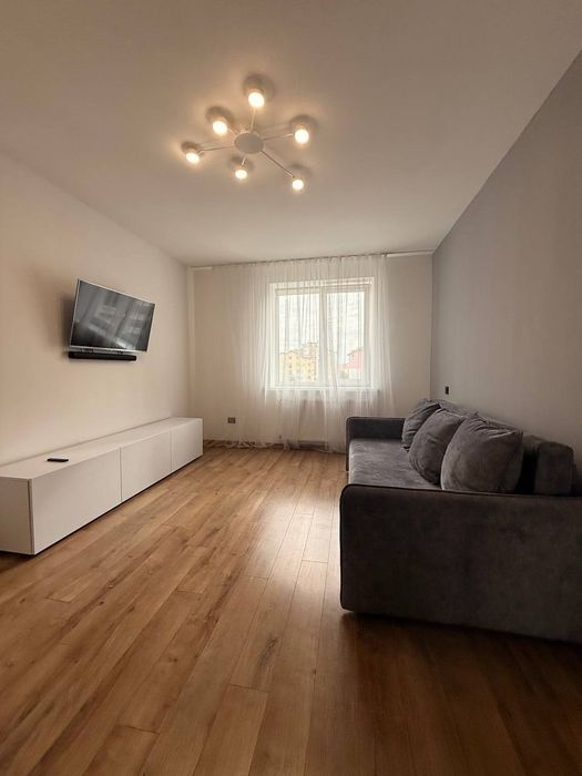 Продаж квартири з ремонтом в заселеній новобудові