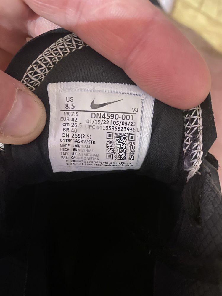 Кроссовки nike