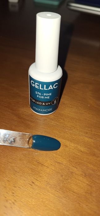 Verniz gel de diferentes marcas