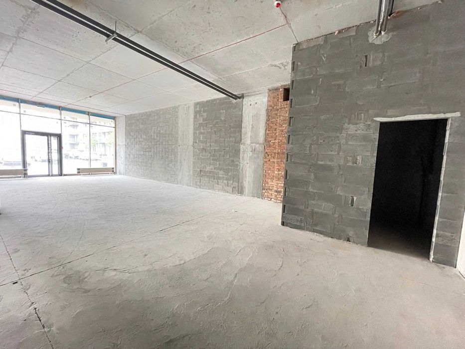 ЖК Варшавський 2. Оренда Фасадного приміщення 85м2 вул О. Олеся, 7.