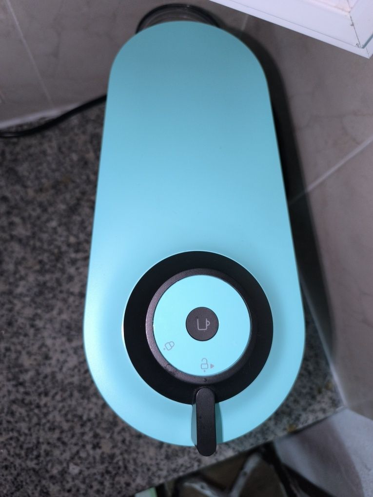Máquina café Nespresso