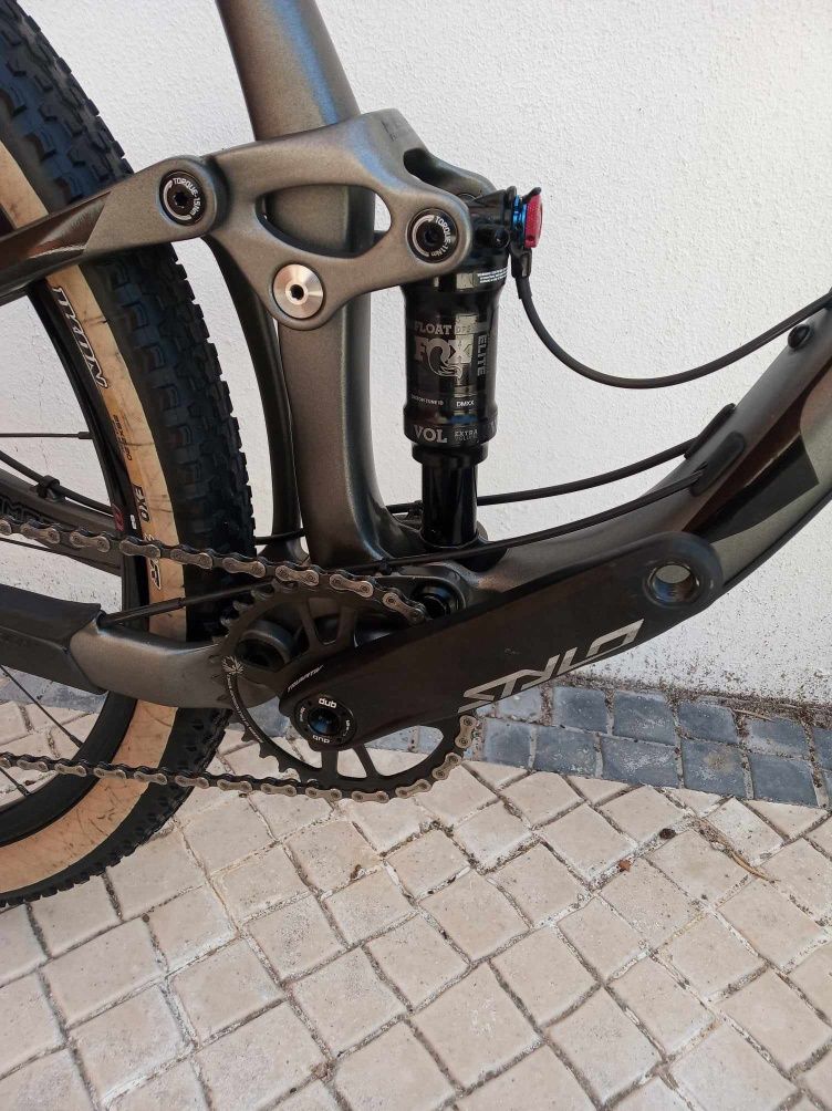 Bicicleta giant anthem suspencao total