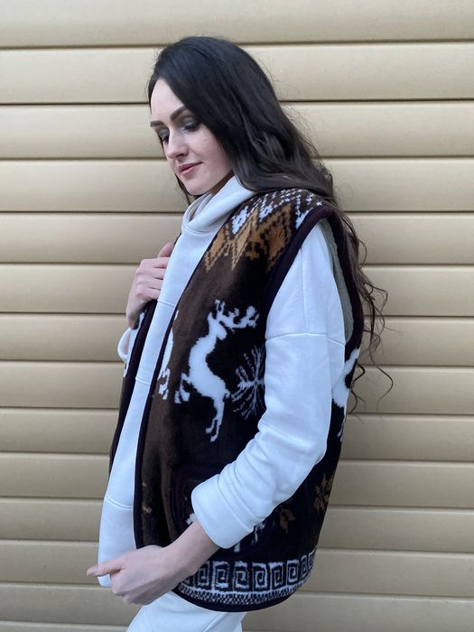 Жилетка жіноча тепла шерстяна, із шерсті, зимова, безрукавка женская
