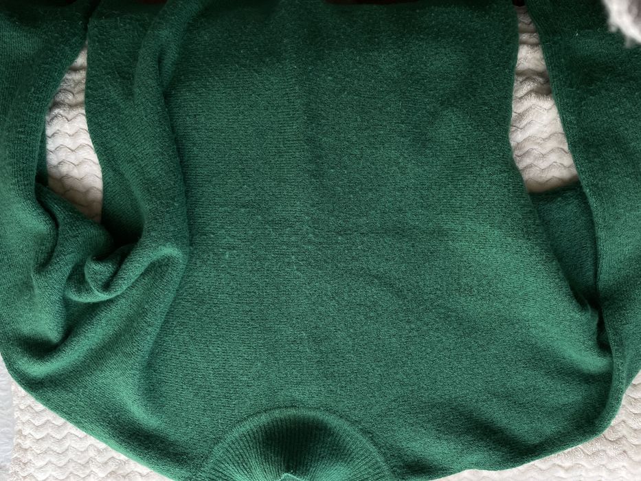 Кофта оверсайз зелена