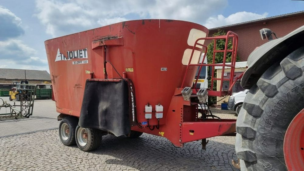 inny TRIOLIET 16cmb SILOMIX 1600  paszowóz