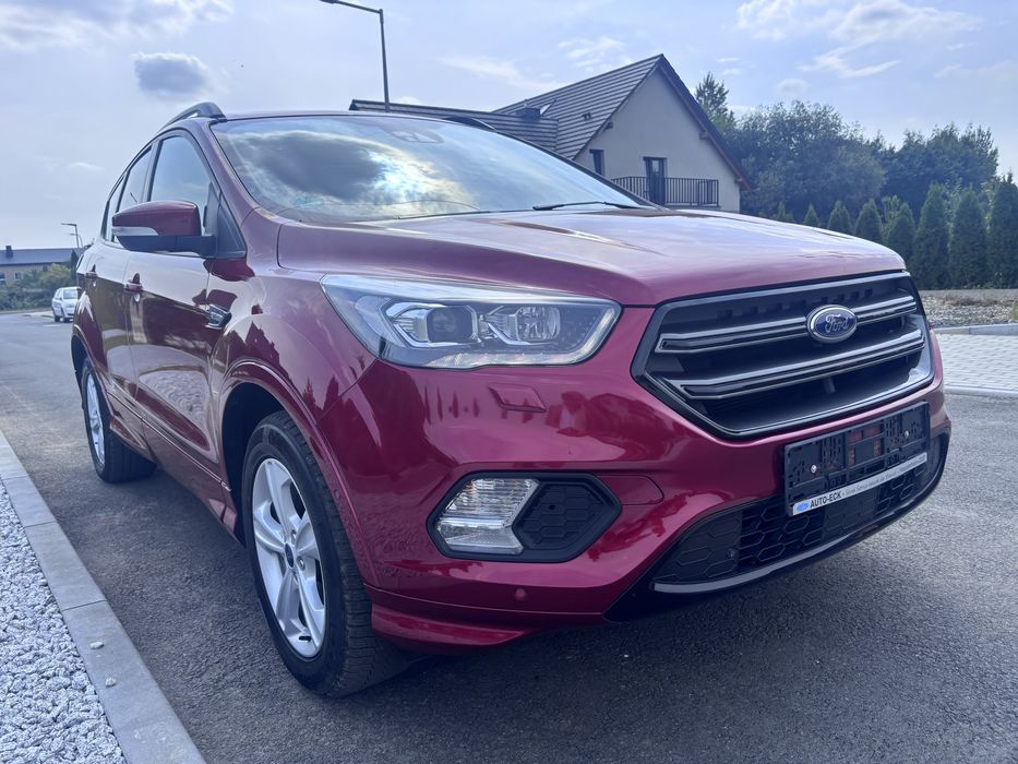 Ford Kuga  ST-line
