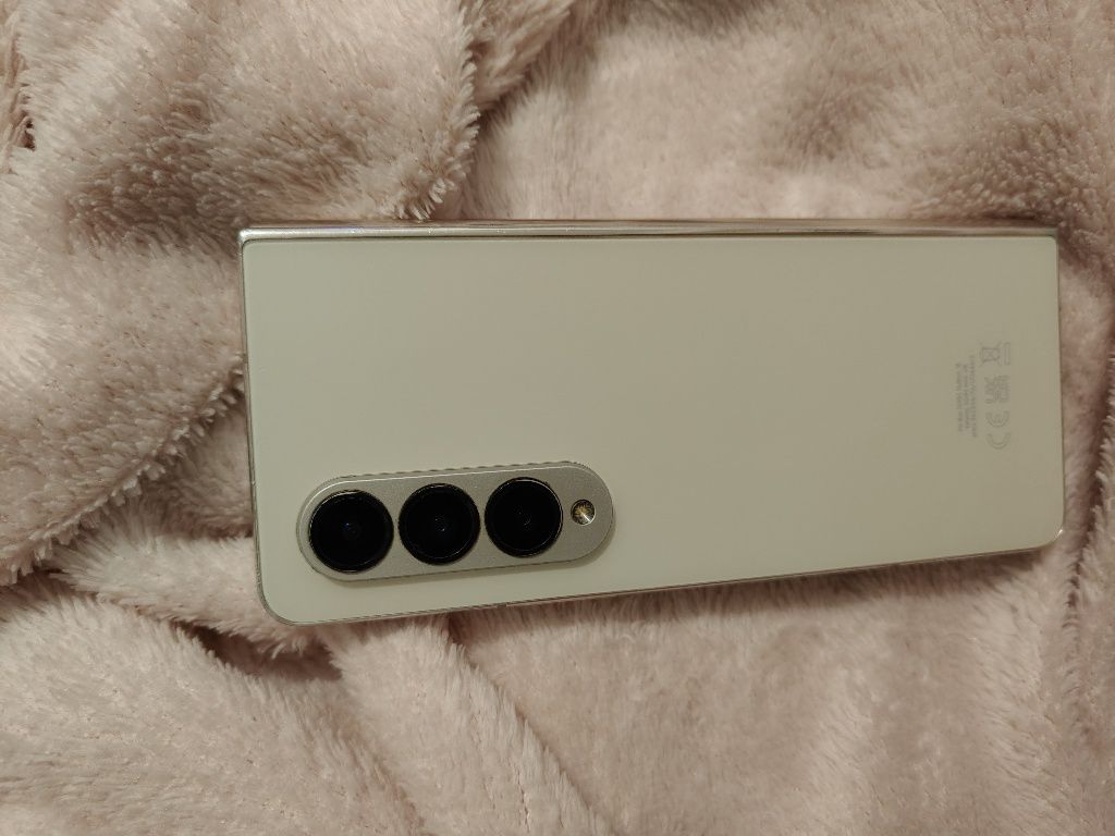 Samsung Galaxy Z Fold 4 uszkodzony 256 GB