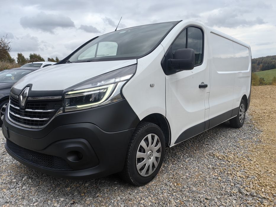 Renault Trafic 2.0 120 koni L2H1